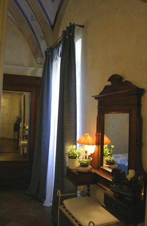 Casa Nobile Bed and Breakfast Tovo San Giacomo Kamer foto